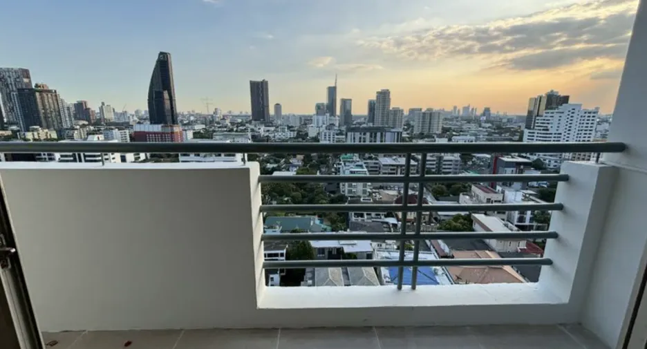 出租 2 卧室 公寓 在 Khlong Toei, 曼谷