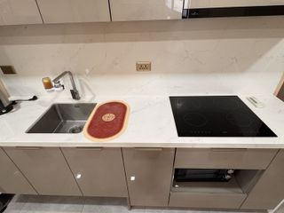 Аренда 2 спальни кондо в Хуаи Кхщанг, Бангкок