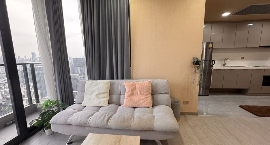 Wohnung zur Miete mit 2 Zimmer in Huai Khwang, Bangkok