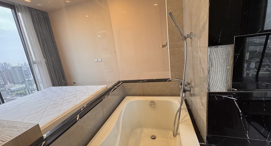 Wohnung zur Miete mit 2 Zimmer in Huai Khwang, Bangkok