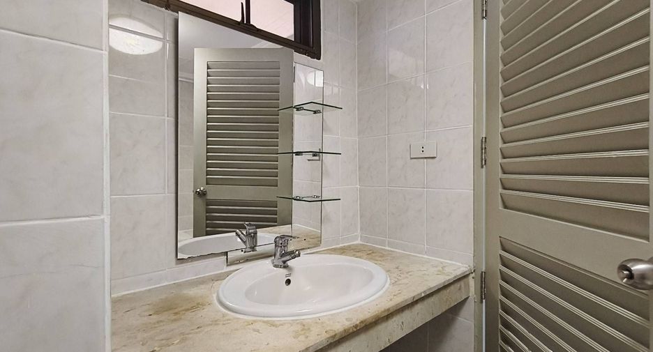 Apartamento en alquiler de 1 habitaciones en Watthana, Bangkok