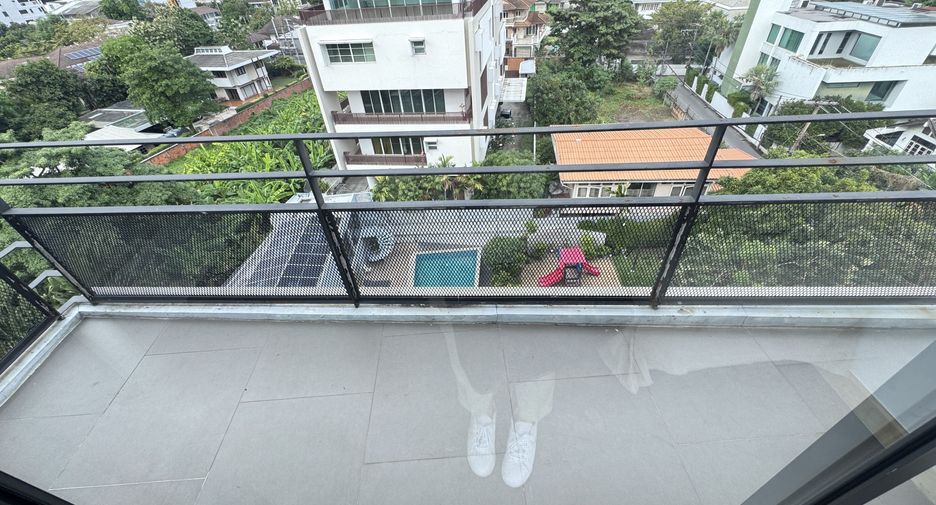 Condo en alquiler de 2 habitaciones en Watthana, Bangkok