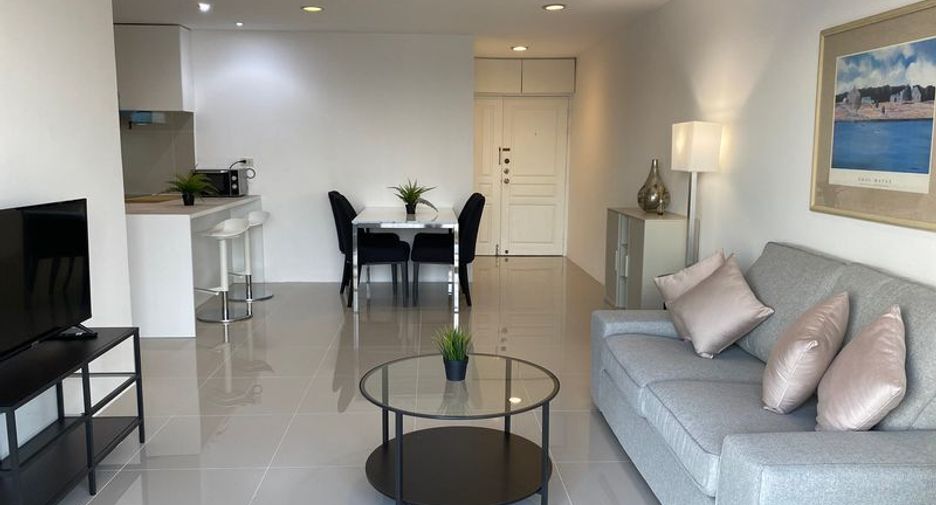 For rent 2 bedrooms condo in Khlong Toei, Bangkok