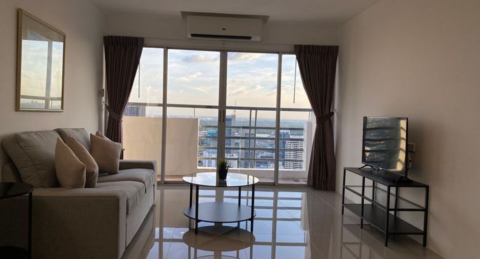 For rent 2 bedrooms condo in Khlong Toei, Bangkok