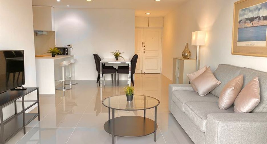 For rent 2 bedrooms condo in Khlong Toei, Bangkok