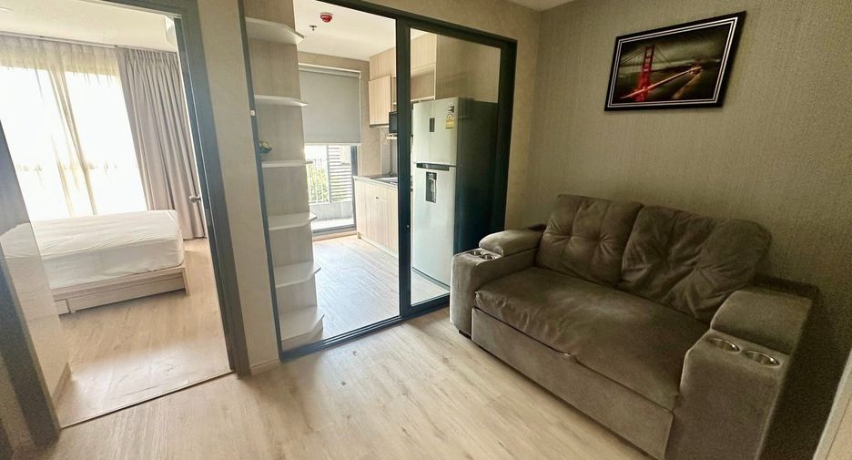 Condo en alquiler de 1 habitaciones en Bang Na, Bangkok