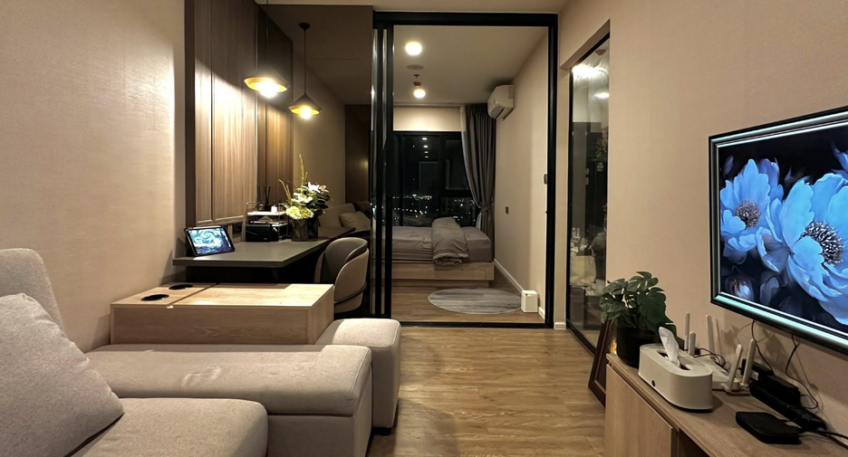 For rent 1 bed condo in Khlong Toei, Bangkok