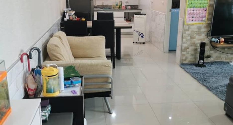 For sale and for rent 2 bedrooms condo in Huai Khwang, Bangkok