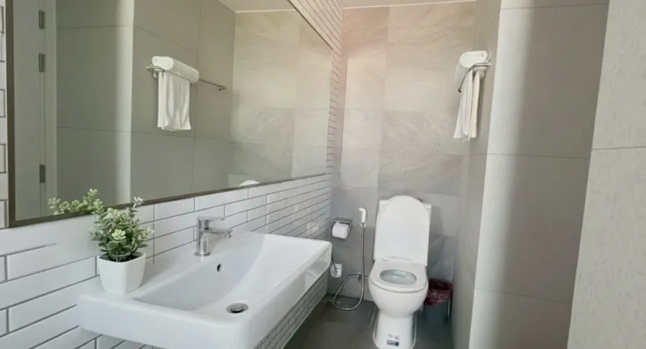 For rent 1 bed condo in Phra Khanong, Bangkok