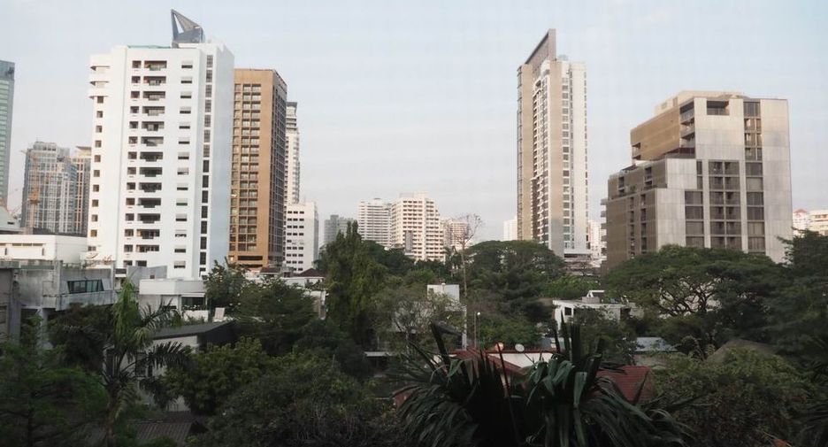 Condo en alquiler de 1 habitaciones en Khlong Toei, Bangkok