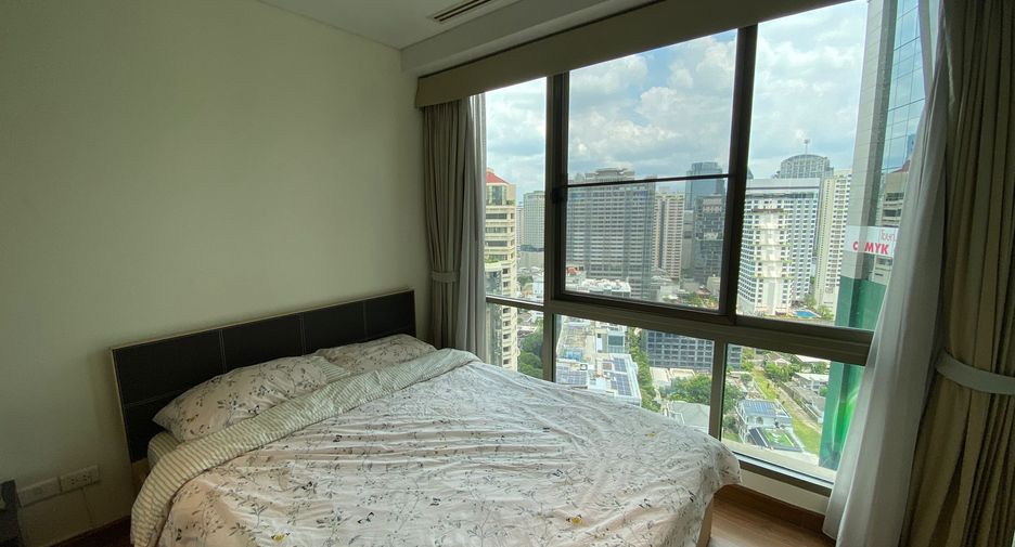 For rent 2 bedrooms condo in Khlong Toei, Bangkok