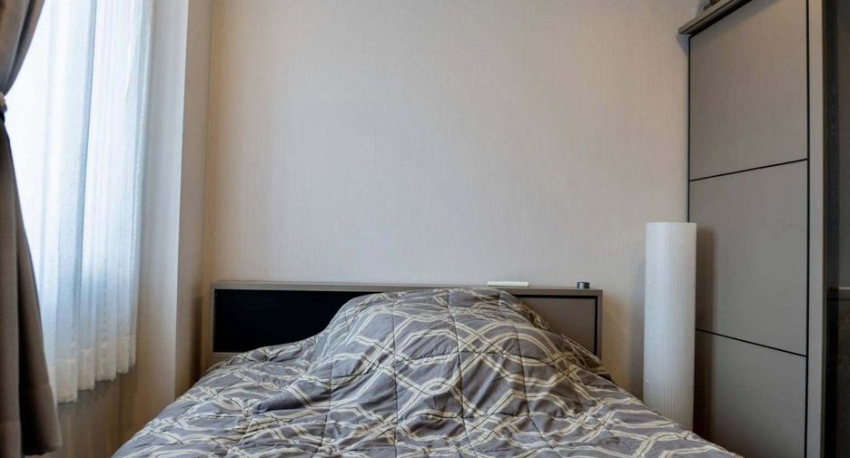 For rent studio condo in Huai Khwang, Bangkok