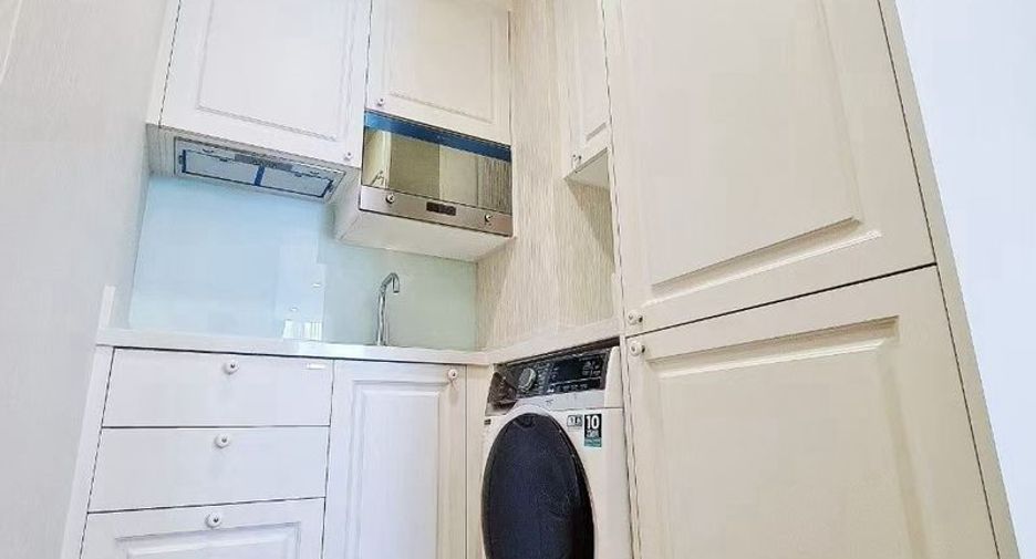 ขาย 2 ห้องนอน คอนโด ใน วัฒนา, กรุงเทพฯ