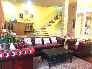 For sale 4 bedrooms townhouse in Yan Nawa, Bangkok