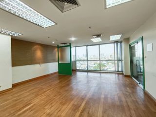 Büro zur Miete in Yan Nawa, Bangkok