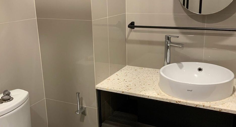For rent スタジオ condo in Huai Khwang, Bangkok