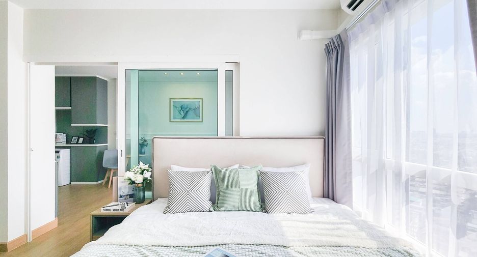 For sale 1 bed condo in Bang Kho Laem, Bangkok