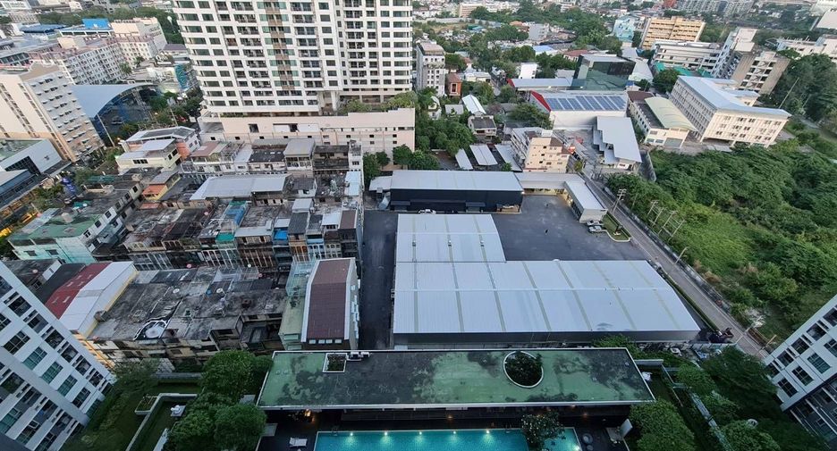 For sale 2 bedrooms condo in Khlong Toei, Bangkok