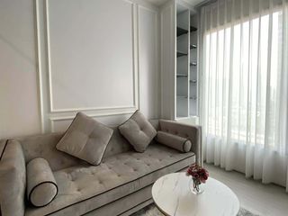 Condo en alquiler de 1 habitaciones en Huai Khwang, Bangkok