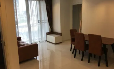 Condo en alquiler de 2 habitaciones en Sathon, Bangkok