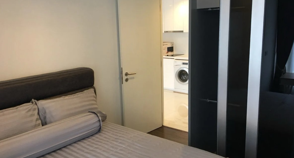 Condo en alquiler de 2 habitaciones en Sathon, Bangkok