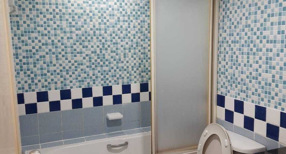 For rent 1 bed condo in Yan Nawa, Bangkok