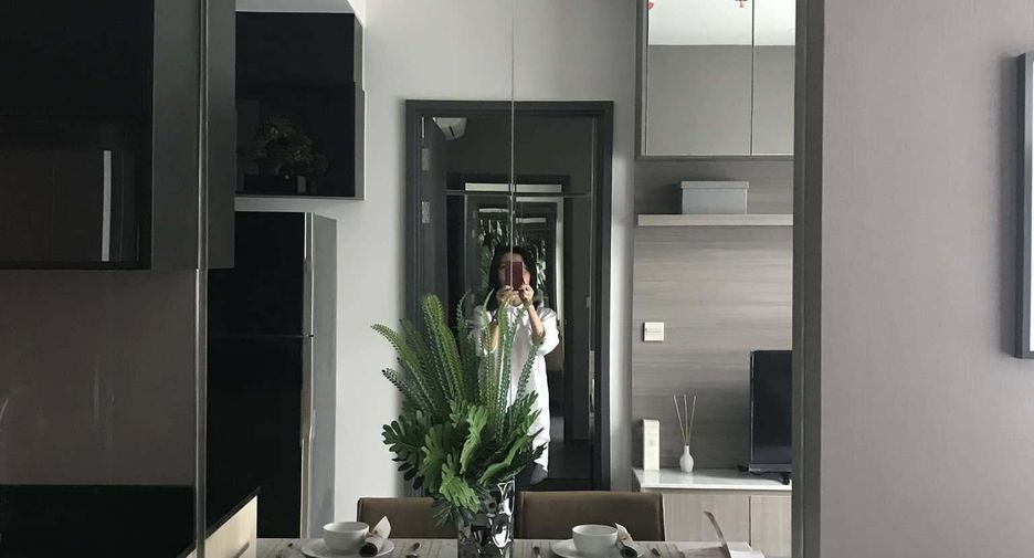À louer 1 chambre condo à Khlong Toei, Bangkok
