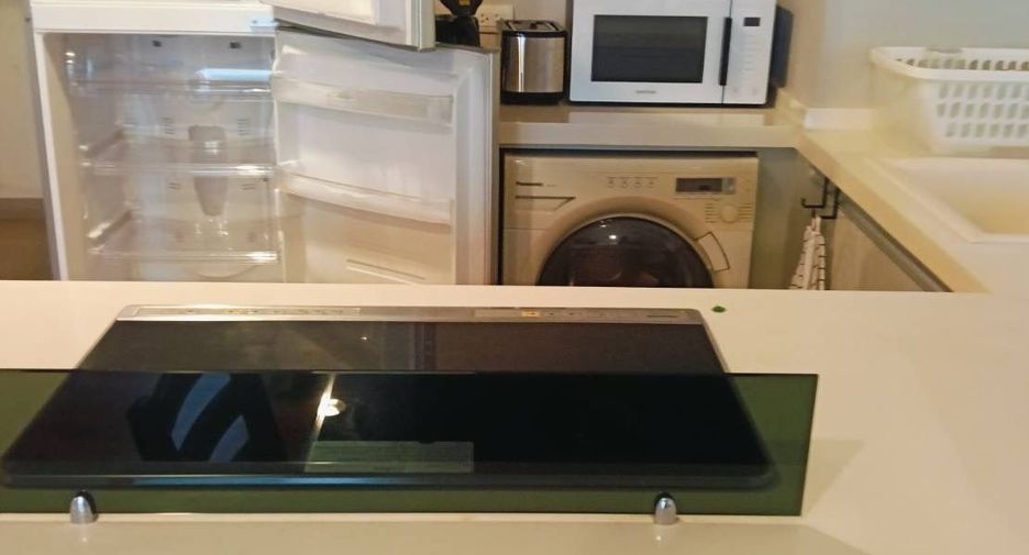 For rent 1 bed condo in Phaya Thai, Bangkok