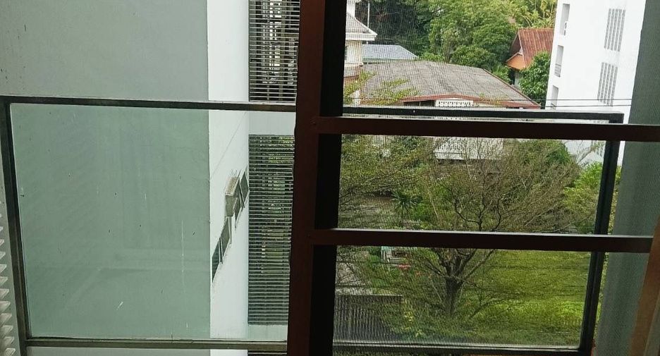 For rent 1 bed condo in Phaya Thai, Bangkok