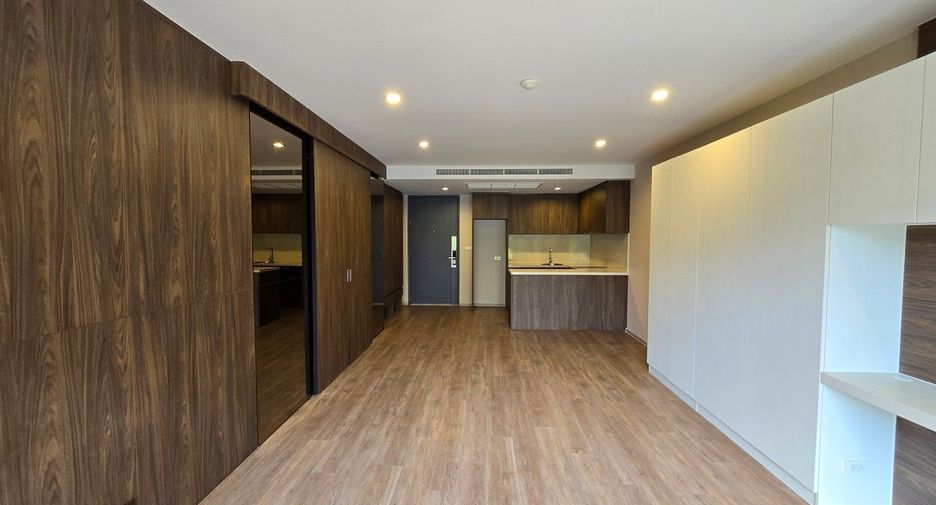 For sale 1 bed condo in Pathum Wan, Bangkok