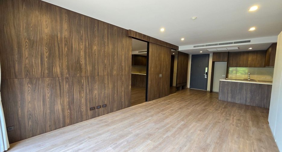 For sale 1 bed condo in Pathum Wan, Bangkok