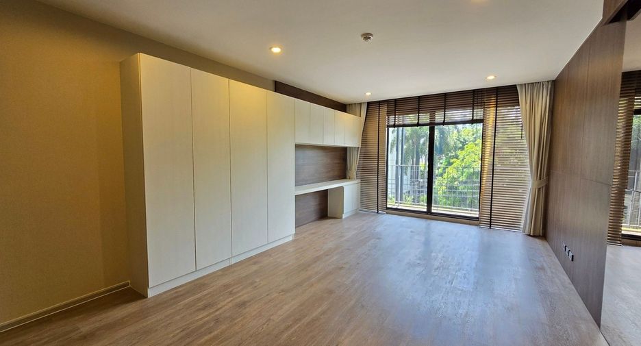 For sale 1 bed condo in Pathum Wan, Bangkok