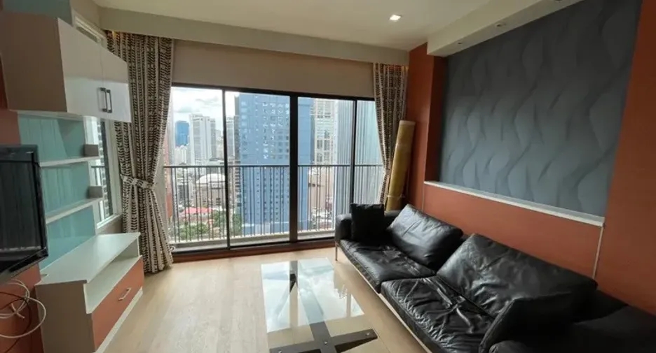 For rent 1 bed condo in Khlong Toei, Bangkok