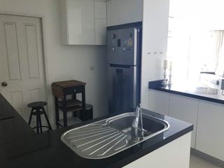 Wohnung zum Kauf mit 2 Zimmer in Huai Khwang, Bangkok
