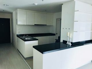 Wohnung zum Kauf mit 2 Zimmer in Huai Khwang, Bangkok