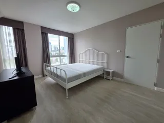 Wohnung zur Miete mit 2 Zimmer in Yan Nawa, Bangkok