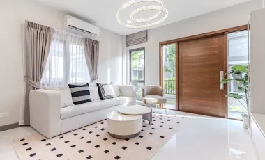 Haus zur Miete mit 4 Zimmer in Bang Phli, Samut Prakan