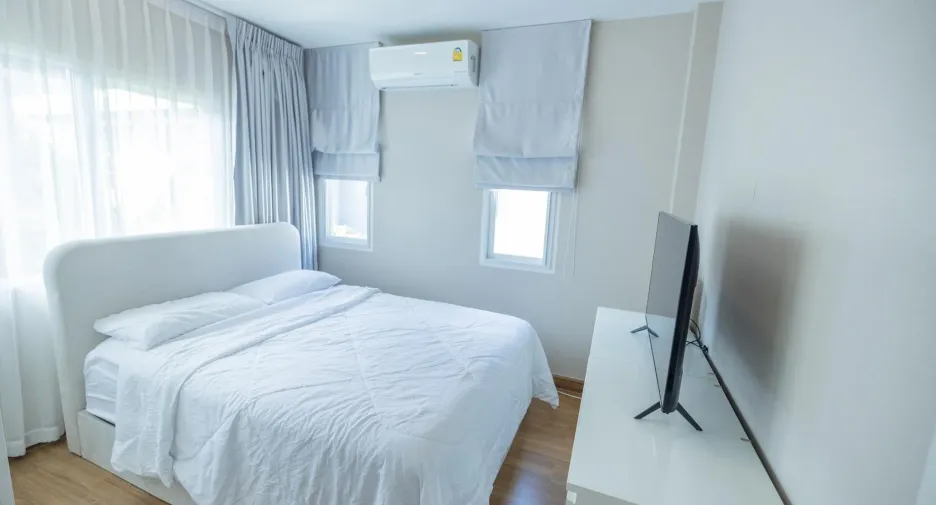 For sale and for rent 4 bedrooms house in Prawet, Bangkok