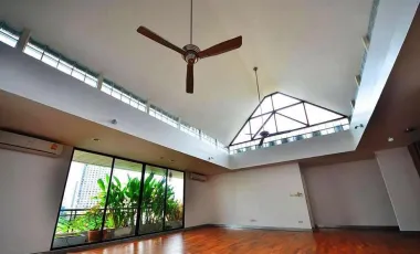 À louer 3 chambres condo à Watthana, Bangkok