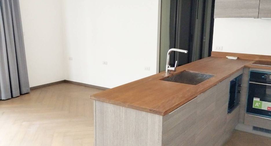 For sale 2 bedrooms condo in Watthana, Bangkok
