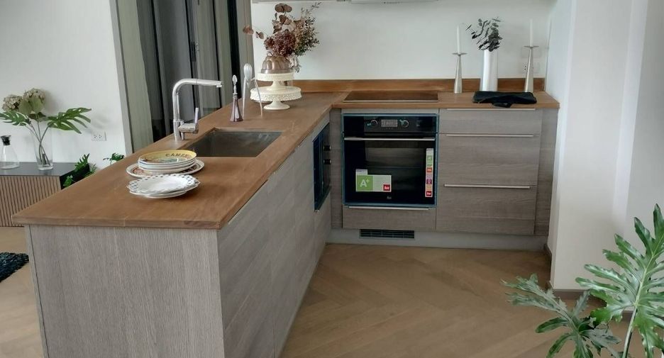 For sale 2 bedrooms condo in Watthana, Bangkok