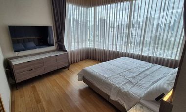 Condo en alquiler de 2 habitaciones en Khlong Toei, Bangkok