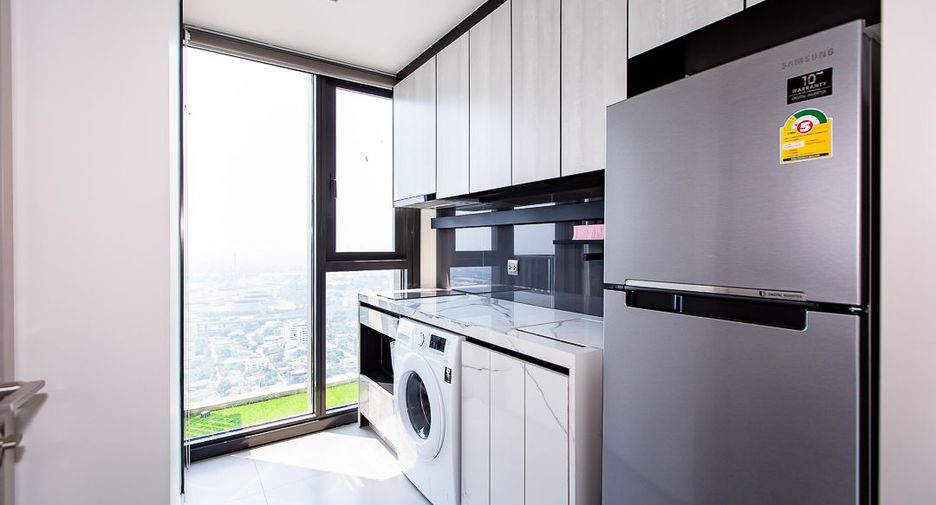 For rent 1 bed condo in Phra Khanong, Bangkok
