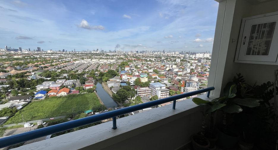 À vendre 2 chambres condo à Suan Luang, Bangkok