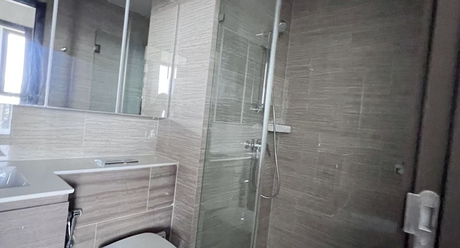 For rent 2 bedrooms condo in Bang Na, Bangkok