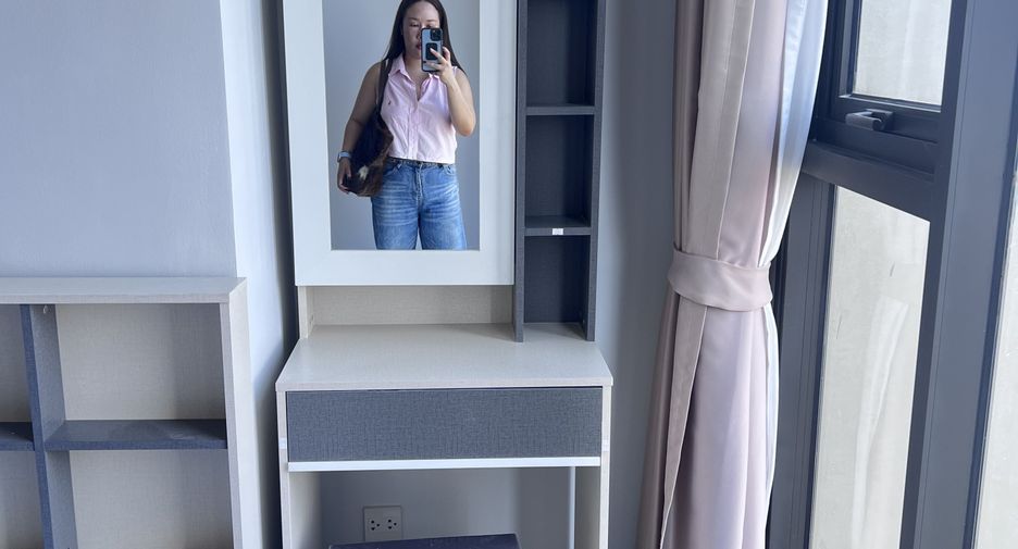 For rent 2 bedrooms condo in Bang Na, Bangkok
