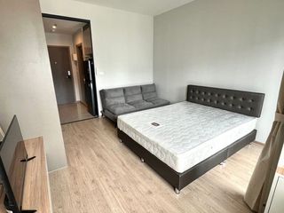 For rent studio condo in Huai Khwang, Bangkok