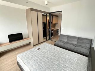 For rent studio condo in Huai Khwang, Bangkok