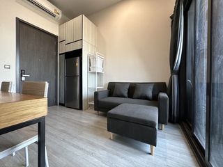 À louer 1 chambre condo à Phra Khanong, Bangkok