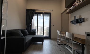 À louer 1 chambre condo à Phra Khanong, Bangkok